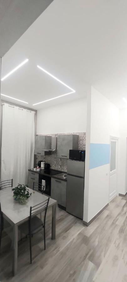 Casa Cosmedin Apartment Napoli Exterior foto