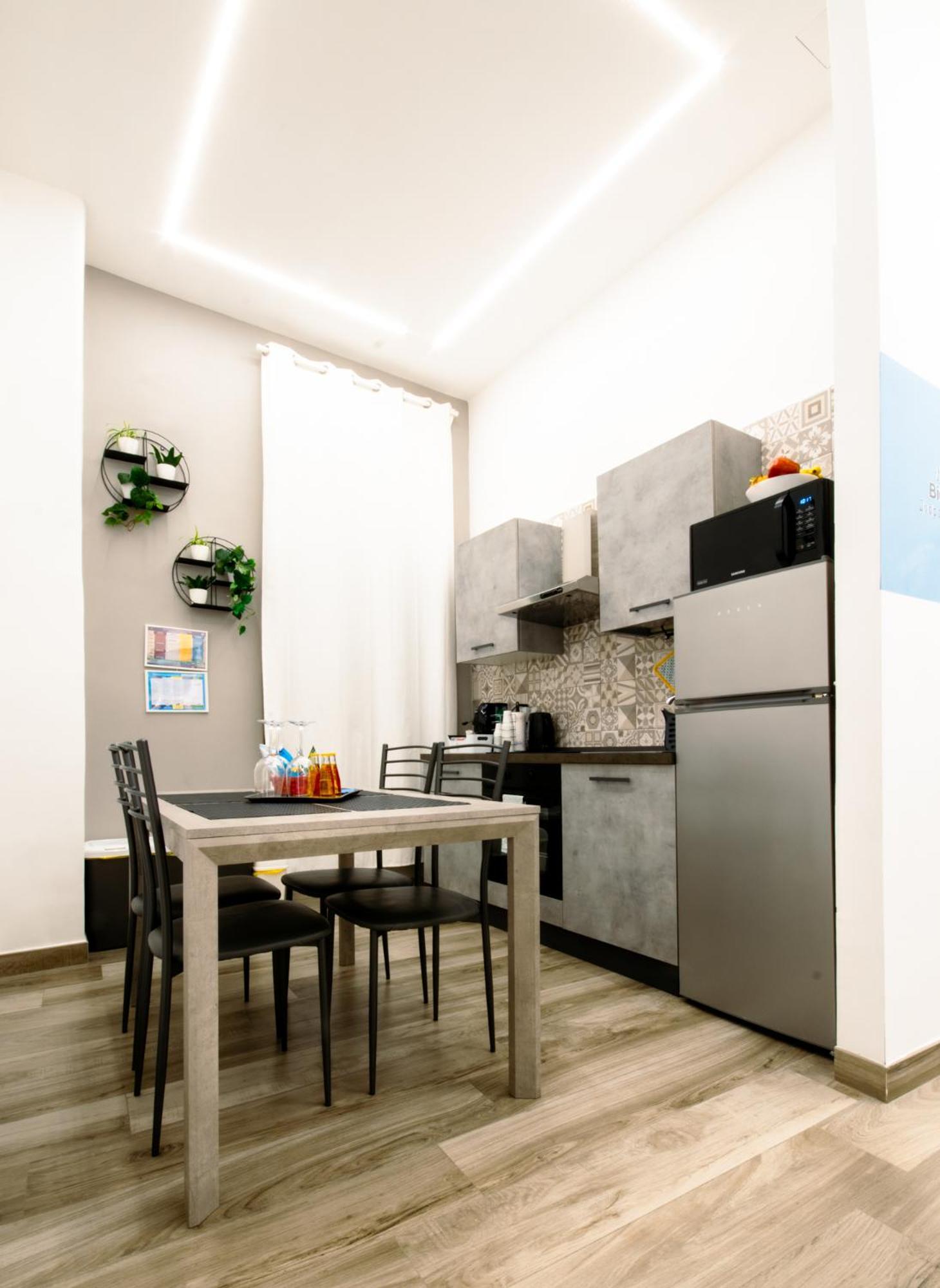 Casa Cosmedin Apartment Napoli Exterior foto
